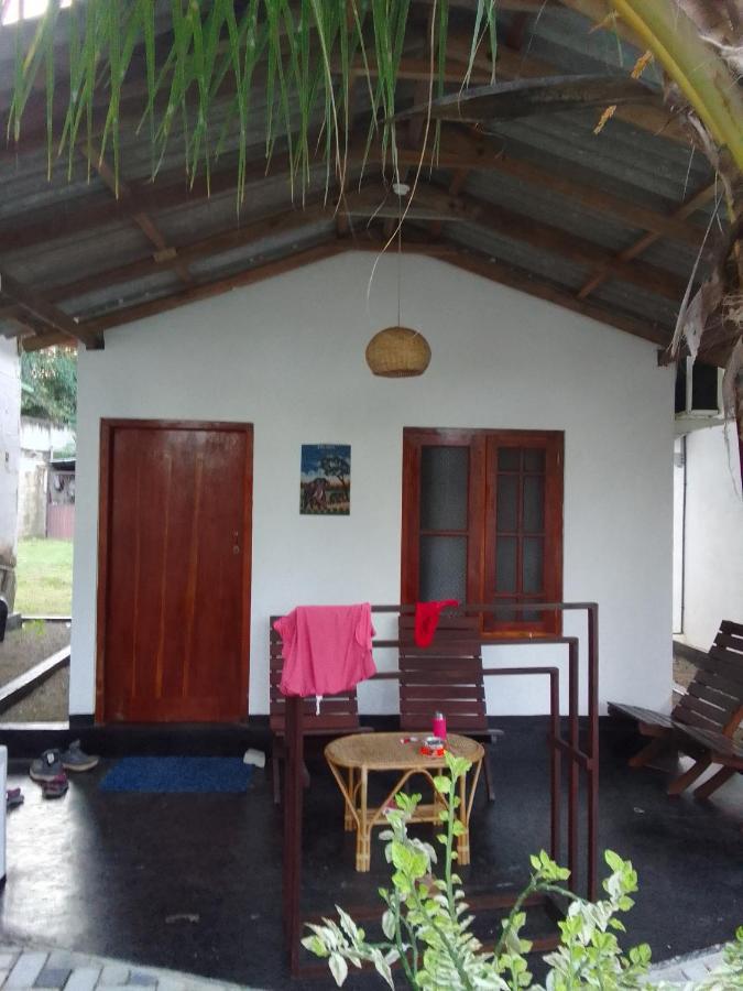 Bed and Breakfast Peacock Garden Tangalle Exterior foto